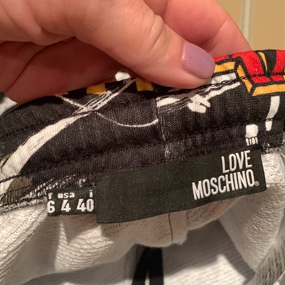 MOSCHINO LOVE GRAFFITI JOGGERS COTTON FABRICATION SIZE US 4 - Picture 8 of 13